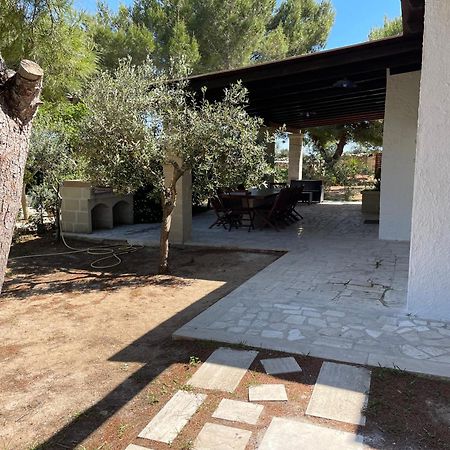 Appartamenti In Villa Senia ファヴィニャーナ エクステリア 写真