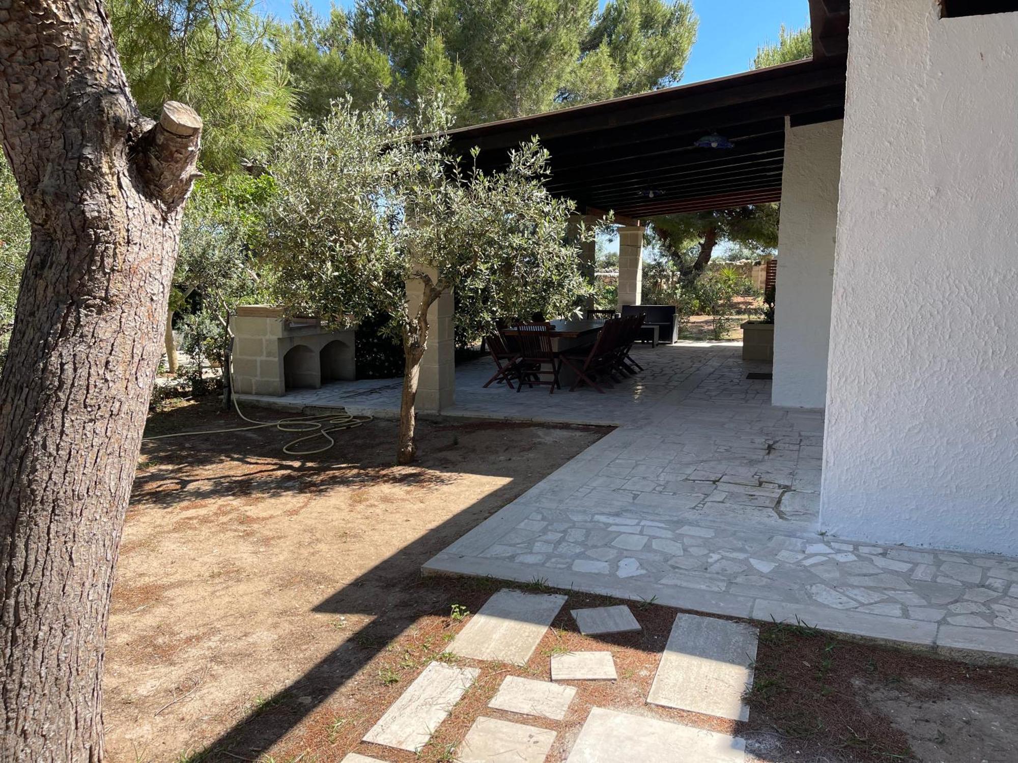 Appartamenti In Villa Senia ファヴィニャーナ エクステリア 写真